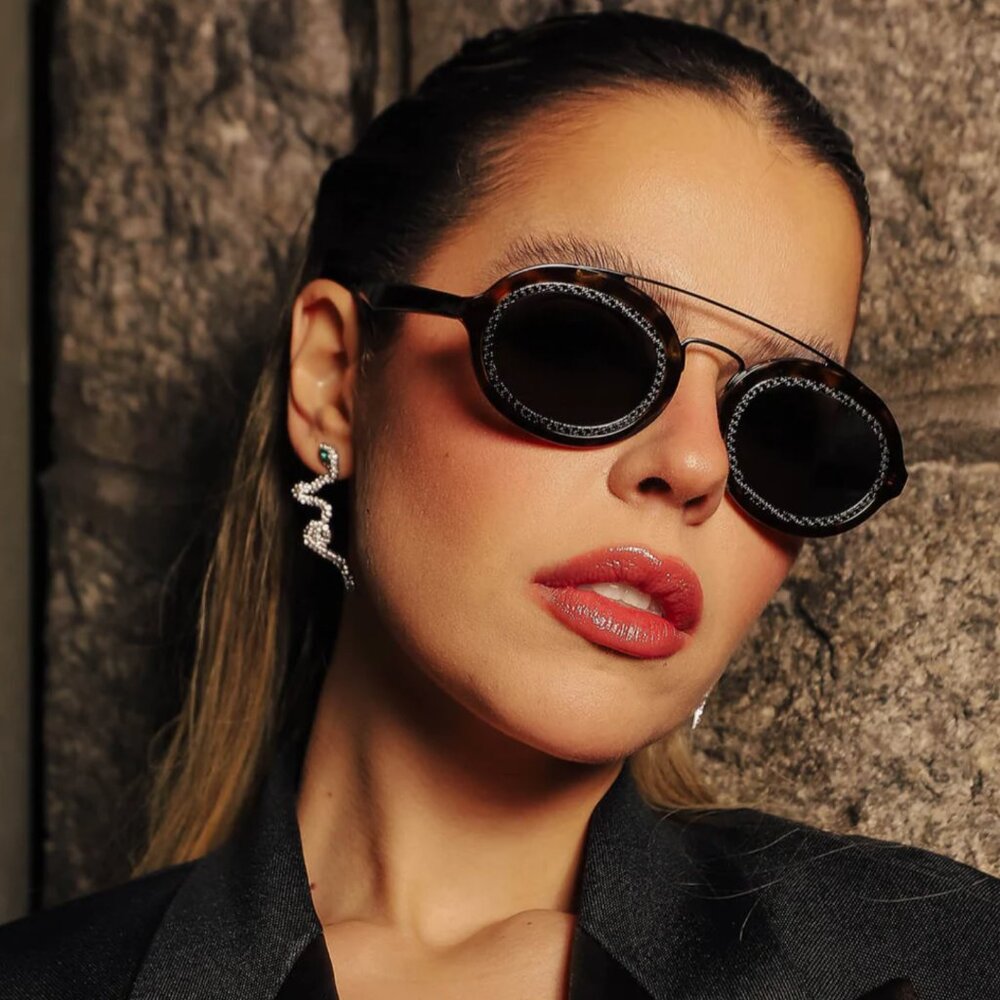 Fendi FF Around FE40094I Round Sunglasses in Tortise